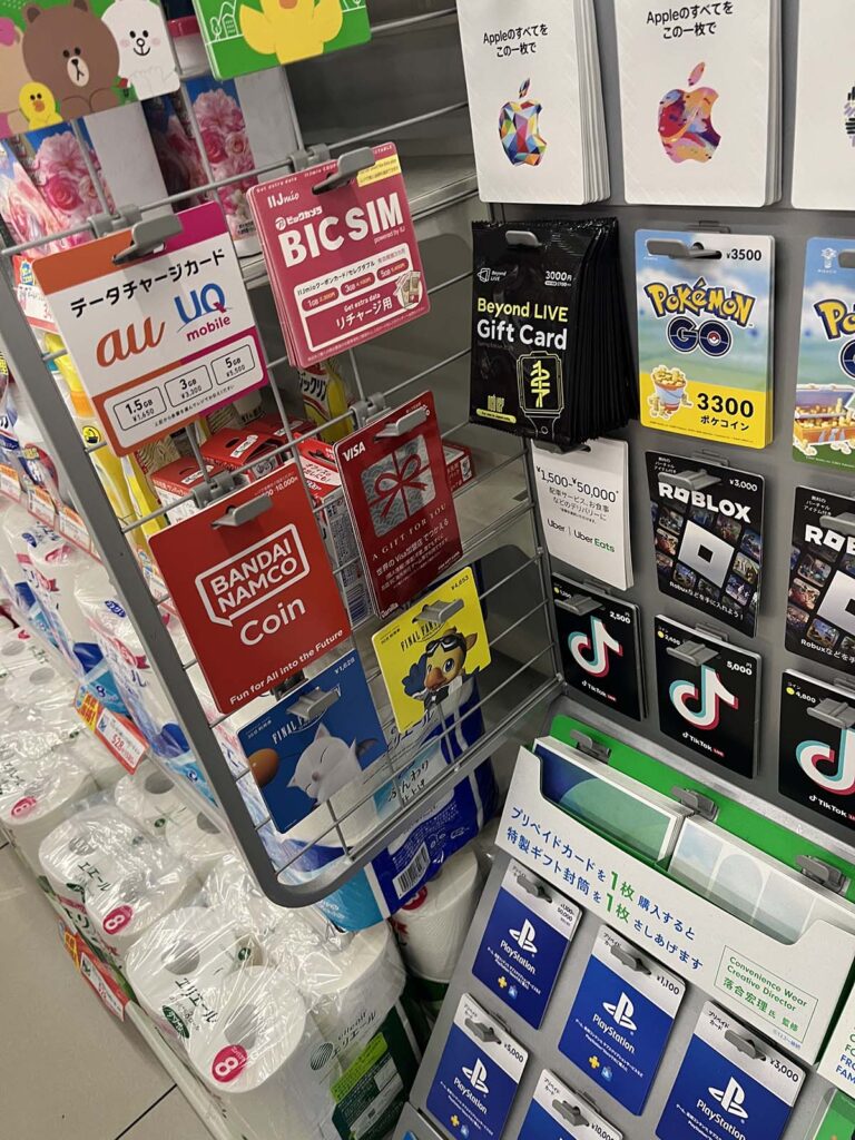 バニラVisaギフトカードが店頭で販売されている写真